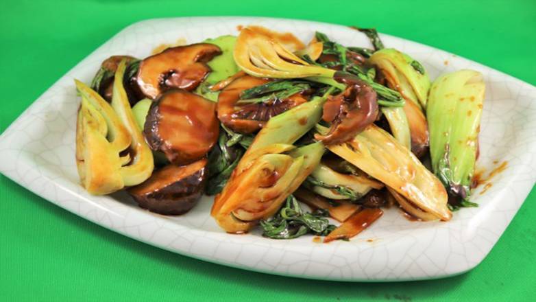 冬菇菜心豆腐 Shiitake Mushroom & Bok Choy and Tofu